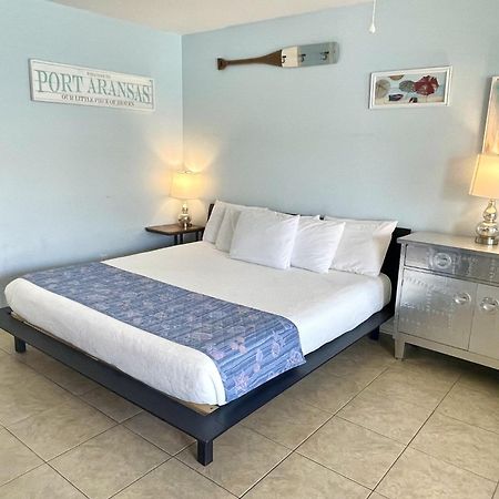 One-Bedroom Apartment ポート・アランサス エクステリア 写真